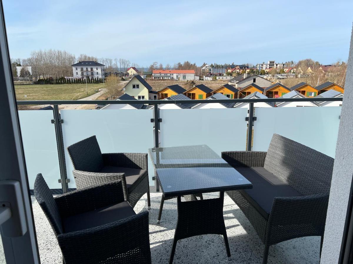 Apartament Premium Ze Zlota Wanna W Sypialni Widok Na Morze Dyskretny Taras Z Lozkiem - Baltyckie Sarbinowo 18 Exterior photo